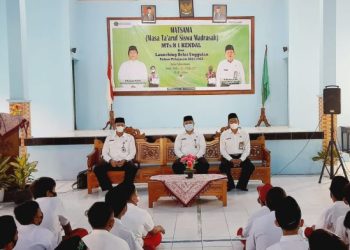 Pembukaan MATSAMA MTs N 1 Kendal