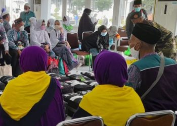 Jamaah Haji Asal Kendal Kembali ke Tanah Air