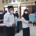Serahkan SK, Mahrus Ajak PPPK Jadi ASN BerAKHLAK