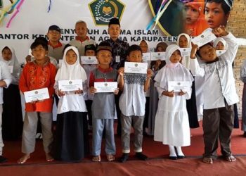 Muharam Ceria, Penyuluh Agama Kendal Santuni Anak Yatim