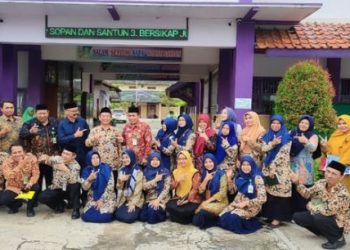 Pembinaan Kasubdit Kurikulum dan Evaluasi di MTs N 2 Kendal