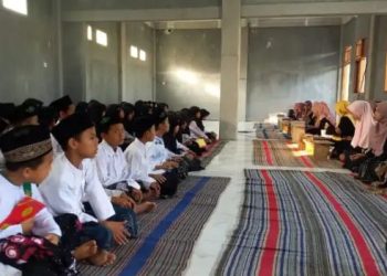MI NU 73 Poncorejo Gelar Khataman Al Quran