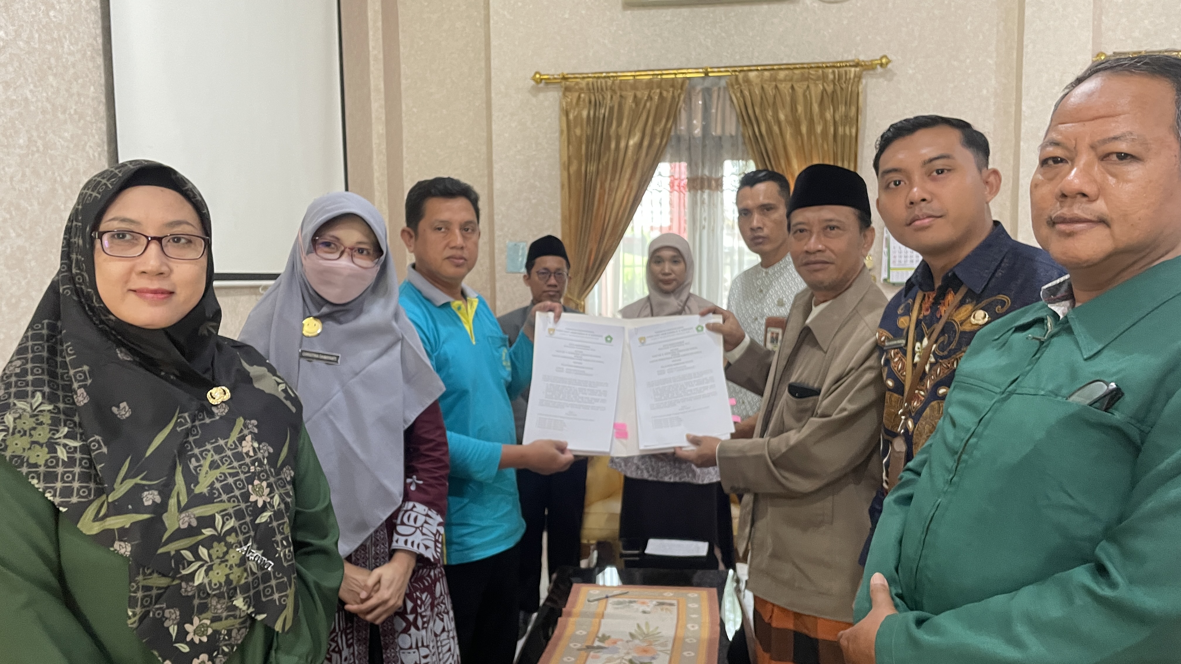 Perkuat Layanan Holistik, Kemenag Kendal dan RSUD dr. H. Soewondo Teken MoU Bimbingan Rohani