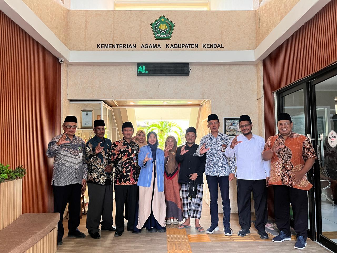 Sambut Ramadan, Kemenag Kendal Terima Dua Da’i 3T untuk Perkuat Dakwah di Masyarakat