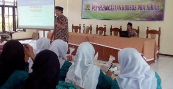 KUA Kangkung Gelar Kursus Pra Nikah