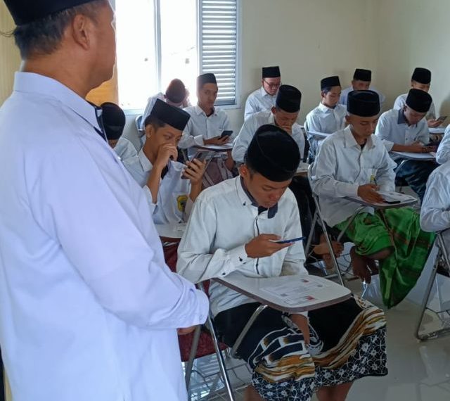 120 Santri Ikuti Imtihan Wathani Tingkat Wustho