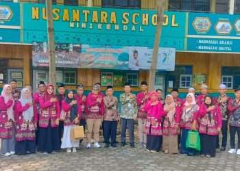 KKMI Kabupaten Tanah Laut Kalimantan Selatan Studi Tiru ke MIN 1 Kendal