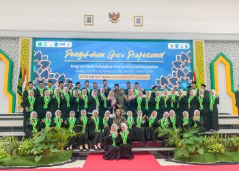 55 Guru PAI di Kabupaten Kendal Dikukuhkan Sebagai Guru Profesional