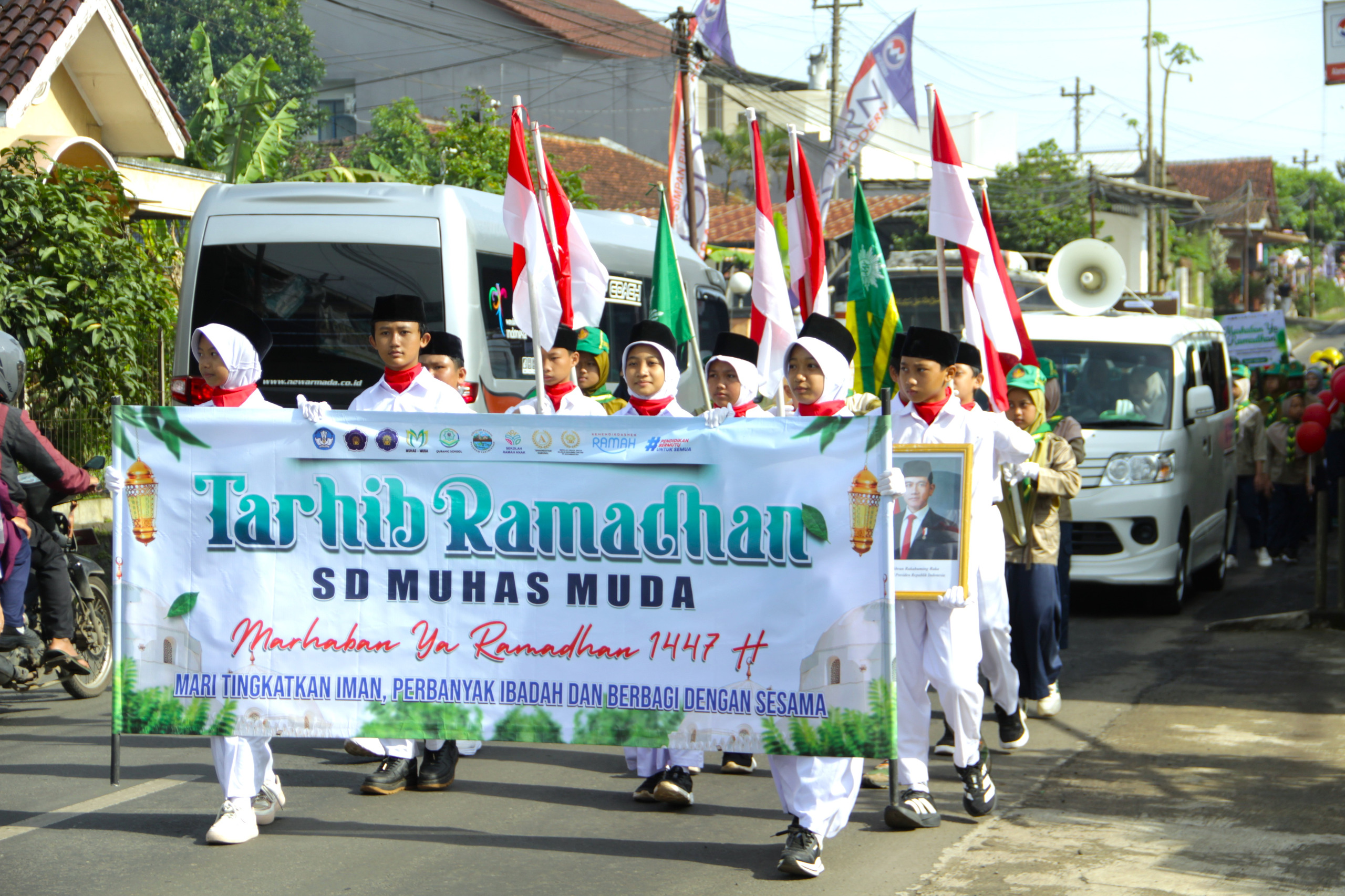Meriahnya Pawai Tarhib Ramadhan 1447 H, TK ABA 2, SD Muhammadiyah Dan SMP Muhammadiyah 4 Sukorejo Gelorakan Semangat Ramadhan