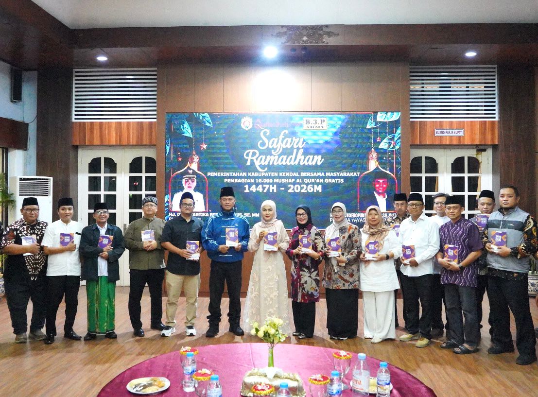 Bupati Kendal dan Kemenag Terima 16 Ribu Mushaf Al-Qur’an, Siap Didistribusikan ke Seluruh Kecamatan
